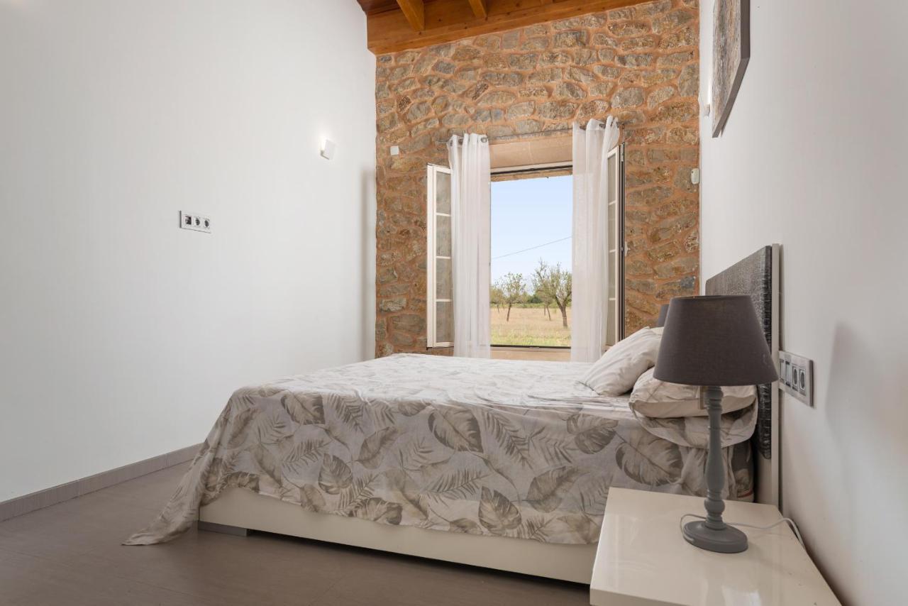 Mireia 2002 With Pool And Garden By Bebreeze Mallorca Binissalem