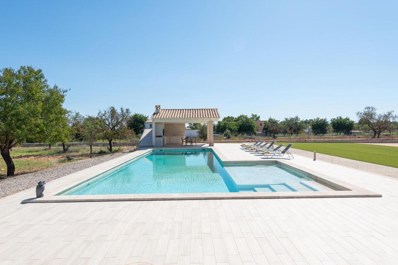 Mireia 2002 With Pool And Garden By Bebreeze Mallorca Binissalem